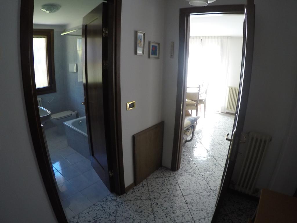 Apartment Maria & Patrizio Lignano Sabbiadoro Quarto foto